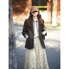 批发秋装搭配一整套大码胖mm<b class='q'>西装</b>外套蕾丝半身裙韩系独特好看三件套装