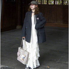 批发秋季穿搭一整套大码胖mm<b class='q'>西装</b>外套吊带连衣裙高级时尚巨好看套装女