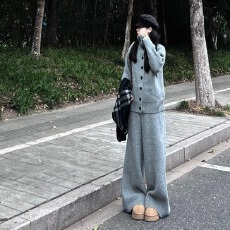 批发冬装搭配一整套大码胖mm棉服马甲<b class='q'>针织</b>衫休闲裤减龄好看三件<b class='q'>套装</b>女