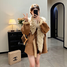 批发两面穿皮毛一体羊羔毛<b class='q'>外套</b>女冬季大码<b class='q'>胖</b><b class='q'>mm</b>高级时尚保暖毛茸茸大衣