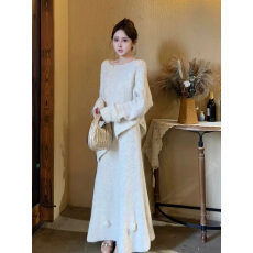 批发春季搭配一整套<b class='q'>大码</b>胖mm花朵针织上衣半身裙松弛感慵懒温柔套装女