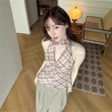 批发夏季搭配一整套大码胖m挂脖V领格纹上衣<b class='q'>半身裙</b>韩系漂亮好看套装女