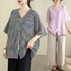 批发实拍 棉麻大码女装夏季新款<b class='q'>v领</b>条纹装饰排扣套头上衣宽松显瘦衬衫