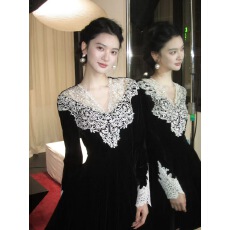 批发从一时刻撒旦之花蕾丝花边V领长袖丝绒<b class='q'>连衣裙</b>收腰A摆长短裙