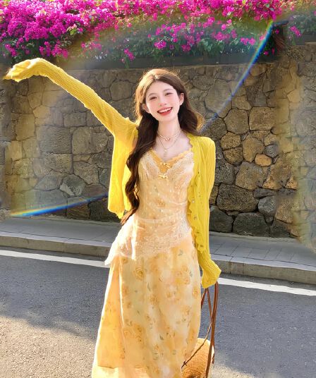 2026 새로운 황색 레이스 슬립 꽃무늬 드레스 봄 여름 여행 밝은 착용 가져 가라. 오픈 가디건 롱 스커트 세트