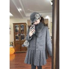 批发厚黑穿搭毛呢外套女冬季新款千金风气质圆领单排扣下摆百褶连衣<b class='q'>裙</b>