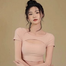 批发锦纶220克#裸感瑜伽服上衣女夏季外穿跑步速干运动T恤健身普拉提