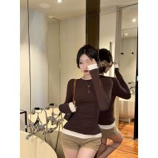 批发拼接设计感假两件长袖<b class='q'>t</b><b class='q'>恤</b>女打底衫2026春季新款撞色减龄内搭上衣