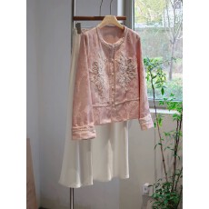 批发柔粉色新中式外套女重工刺绣钉珠圆领轻奢上衣开衫气质国风显瘦春