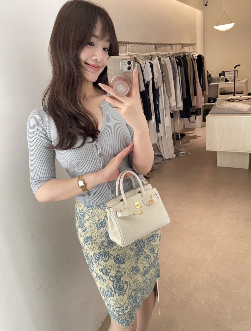 파란색 쇼트 스타일 V넥 니트 반팔 티셔츠 여성 여름 휴가 세트 자카드 레이스 타이트 스커트 반신 스커트 투피스 세트
