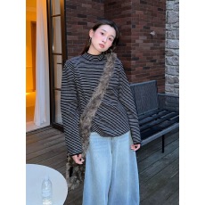 批发韩系<b class='q'>黑白条纹</b>半高领长袖<b class='q'>t</b><b class='q'>恤</b>女秋冬设计感修身短款打底衫内搭上衣