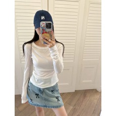 批发白色面膜长袖t恤女夏季防晒<b class='q'>罩衫</b>薄款微透修身内搭打底上衣