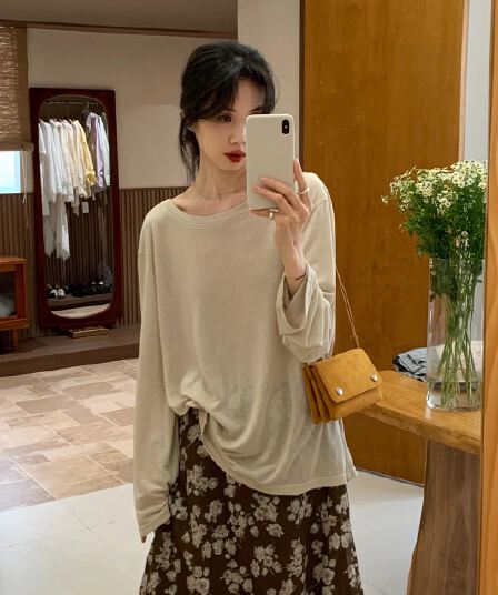 베이지 색 백리스 레이스 눈꽃 면 티셔츠 여성 여름 긴팔 얇고 가벼운 도루 센스 자외선 차단 블라우스 슬림해 보이는 맨위