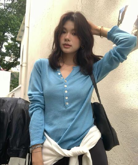 2026 가을 한 부서 반 개방 칼라 긴팔 니트 스웨터 여성 단추 기본 셔츠