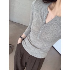 批发韩系正肩灰色v领针织打底衫女春秋修身<b class='q'>显瘦</b>内搭打底衫上衣