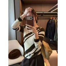 批发设计感撞色条纹圆领长袖针织衫女秋季新款修身显瘦打底衫内搭上衣