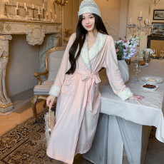 批发秋冬季海岛绒高级感轻奢女睡衣青稞双面绒亲肤保暖睡袍豹纹家居服