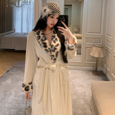 批发轻奢高级感海岛绒睡袍女秋冬季长款韩系家居服豹纹双面绒长袍睡衣