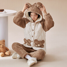 批发冬季蛋糕绒提花三层夹棉加厚绒保暖连帽宽松珊瑚绒夹棉睡衣可外穿