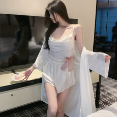 批发<b class='q'>夏季</b>家居服法式<b class='q'>性感</b>冰雪丝吊带短裤私房情调纯欲小心机<b class='q'>睡衣</b>带胸垫