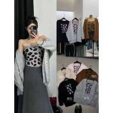 批发小众豹纹<b class='q'>图案</b>显瘦百搭抹胸<b class='q'>背心</b> 宽松软糯百搭毛衣开衫套装