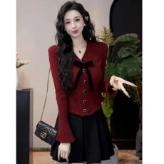 批发圆脸酥云边童话法式甜美风蝴蝶结木耳边针织毛衣女