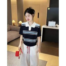 批发<b class='q'>条纹</b>翻领v领羊毛短袖<b class='q'>针织衫</b>女上衣