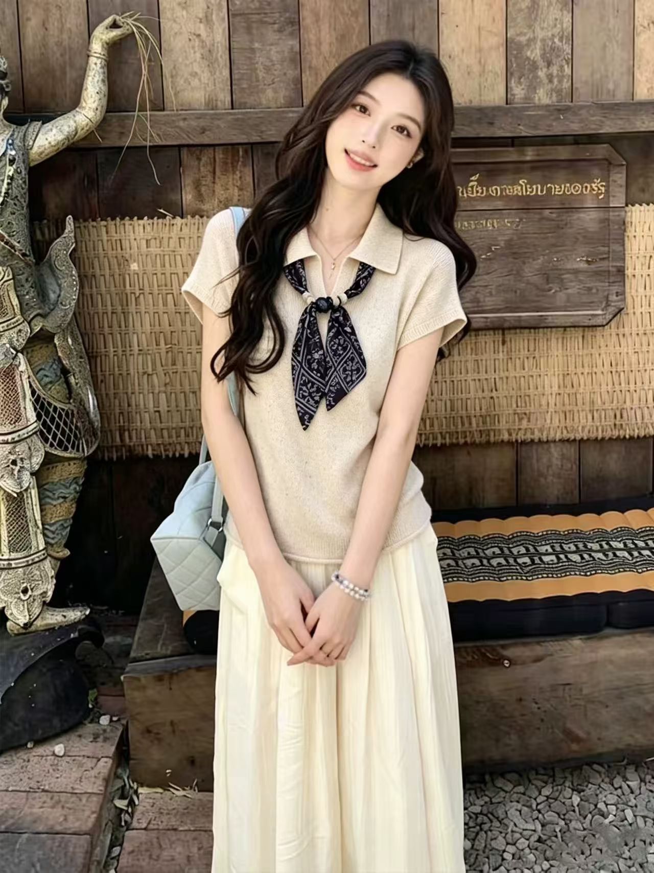 한 부서 디자인 센스 POLO 칼라 스카프 반팔 니트 스웨터 봄 여름 새로운 고급 센스 패션 품격 얇은 스타일 맨위