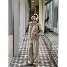 批发实拍实价冬季保暖棉服<b class='q'>马甲</b><b class='q'>外套</b>+加绒连帽卫衣+加绒休闲长裤三套装