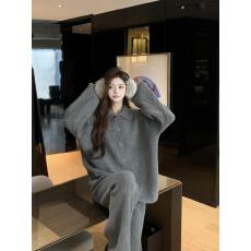 批发实拍实价 <b class='q'>冬</b>季保暖松驰感翻领针织毛衣女慵懒穿搭休闲阔腿裤套装
