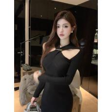 批发实拍实价 镂空别针长袖包臀裙女秋冬设计感辣妹修身打底<b class='q'>连衣裙</b>