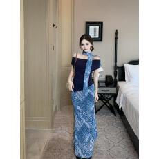 批发实拍实价 气质丝巾斜肩短袖T恤上衣女夏季高腰修身包臀碎花裙套装