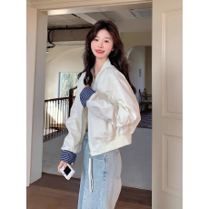 批发设计感今年流行韩版棒球服夹克女<b class='q'>春</b>新款小个子休闲美式短外套