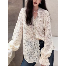 批发春秋冬新法式复古V领<b class='q'>蕾丝</b>山茶花镂空打底<b class='q'>钩花</b>宽松显瘦百搭<b class='q'>上衣</b>