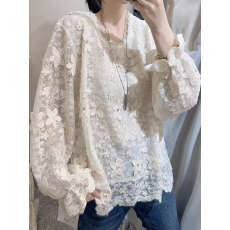欧洲站春秋冬新款佐尚甜美立体花朵蕾丝衫女减龄百搭修身上衣潮