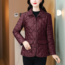 批发小个子妈妈冬装时尚轻薄羽绒服短款<b class='q'>中老年</b>女洋气