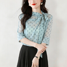 批发实拍t恤真丝上衣洋气大码中<b class='q'>老年</b>女装新款时尚纯色小衫