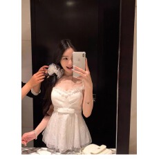 批发白色蕾丝拼接木耳边显瘦上衣夏季初恋绝美收腰设计感纯欲背心吊带