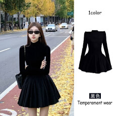 批发赫本风黑色a<b class='q'>字</b>蓬蓬<b class='q'>连衣裙</b>女2025秋冬季高级感气质修身显瘦短裙子