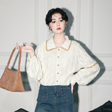 批发法式复古长袖衬衫女新款肌理感撞色翻领衬衣别致上衣