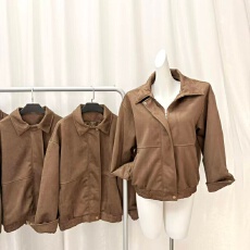 批发实拍—复古麂皮绒开衫<b class='q'>外套</b>女秋季新款高级宽松感休闲翻领夹克上衣