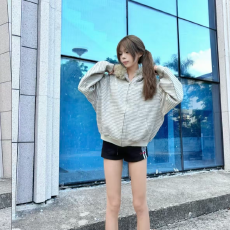 批发德绒面料毛领可拆卸<b class='q'>韩版</b>条纹拼接毛领外套女