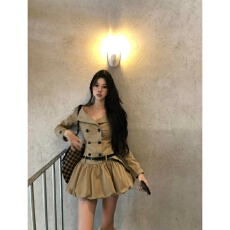 批发韩系大翻领<b class='q'>双排扣</b><b class='q'>风衣</b>式连衣裙秋季新款纯欲收腰显瘦蓬蓬裙