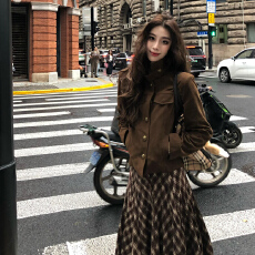 批发复古做旧简约翻领双口袋显瘦外穿上衣春秋装新款设计宽松工装外套