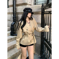 批发卡其色<b class='q'>风衣</b>外套女秋季新款高端<b class='q'>短款</b>小个子收腰显瘦英伦风大衣