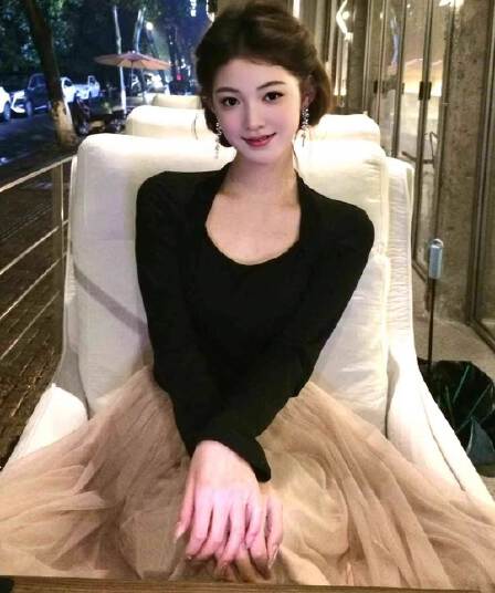2026 사람들 면 리브 슈퍼 비밀 폴리 에스터 인터넷 네리 하나 가을 겨울 부드러운 작은 샤넬 스타일 로얄 자매 프랑스식 치마