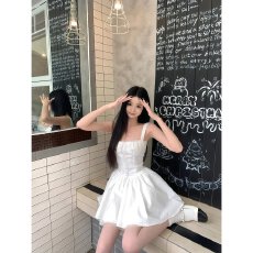 批发新款韩系简约纯欲吊带连衣裙<b class='q'>女</b>夏季新款修身显瘦百搭短款裙子