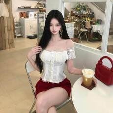 批发法式气质温柔风小众白色蕾丝领上衣新款收腰显瘦小衫