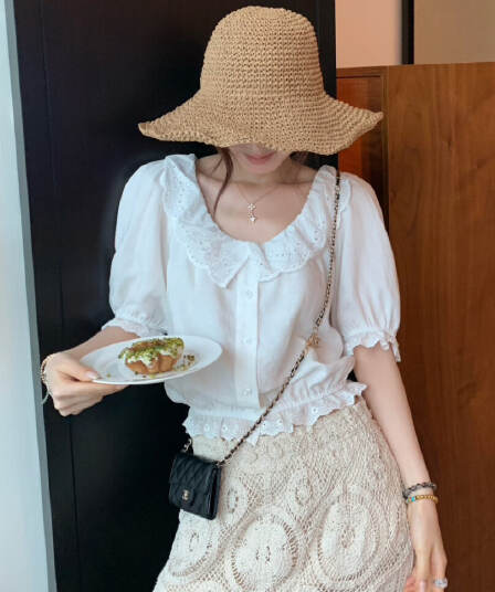 프랑스식 새로운 품격 레이스 레이스 반팔 셔츠 베이비 칼라 오프숄더 쇼트 스타일 빛 럭셔리 고급 센스 맨위