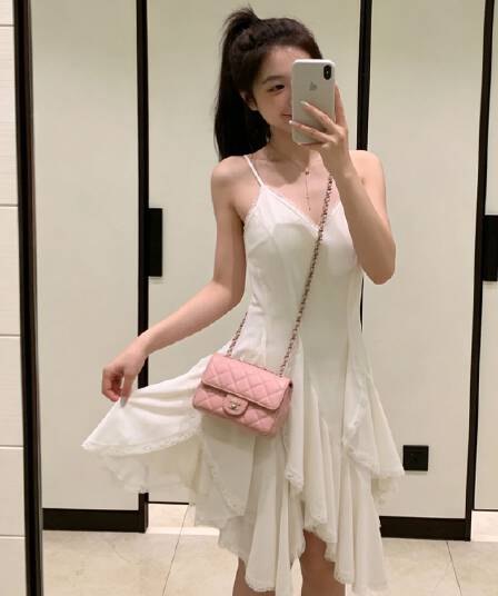 두꺼운 쉬폰 원단 네리 프랑스식 작은 샤넬 스타일 빛 럭셔리 세련된 명문 여성 바람 Tulle 레이스 슬립 드레스